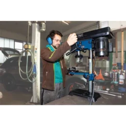 Scheppach Tischbohrmaschine DP16SL Mit Laser + 13mm Bohrfutter Und Schraubstock 22 Scheppach Tischbohrmaschine DP16SL Mit Laser + 13mm Bohrfutter Und Schraubstock -Sheppach Store 4906807901 aw sth 23052023