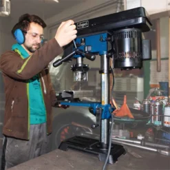 Scheppach Tischbohrmaschine DP16SL Mit Laser + 13mm Bohrfutter Und Schraubstock 21 Scheppach Tischbohrmaschine DP16SL Mit Laser + 13mm Bohrfutter Und Schraubstock -Sheppach Store 4906807901 keyfact11 sth 23052023