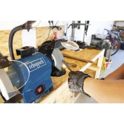 Scheppach Doppelschleifmaschine BG200, 550 Watt, Grob- Und Feinschleifstein 200 Mm Ø -Sheppach Store df2c27a9d8509f1ed9978772c81c5c9f2d01078f doppelschleifmaschine scheppach bg200 550 watt