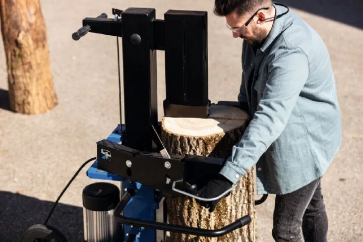 Scheppach Holzspalter Compact 15 Tonne Spaltkraft 400 V 2 Scheppach Holzspalter Compact 15 Tonne Spaltkraft 400 V – Bild 2