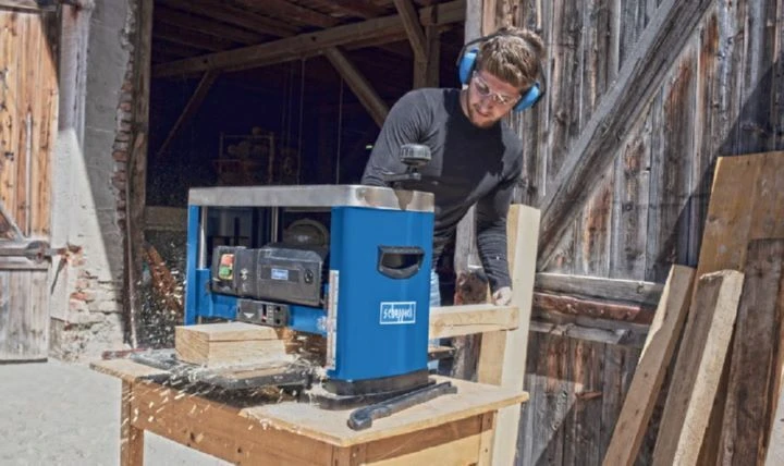 Scheppach Dickenhobelmaschine PLM1800 1500 W - DIY 4 Scheppach Dickenhobelmaschine PLM1800 1500 W - DIY – Bild 4